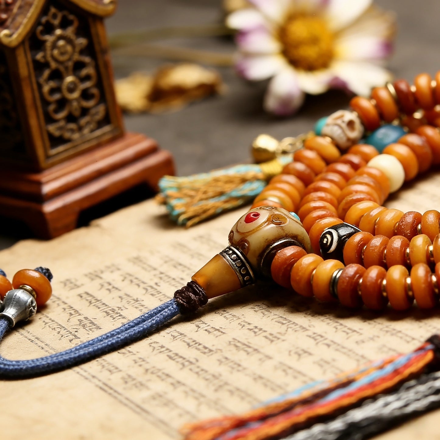Tibetan 108 Mala Beads, Handmade Yak Bone Mala Necklace with Skull Amulet, Turquoise & Agate Spacer Beads, Buddhist Prayer Beads for Meditation, Yoga, Spiritual Protection, Vintage Tibetan Jewelry for Men & Women